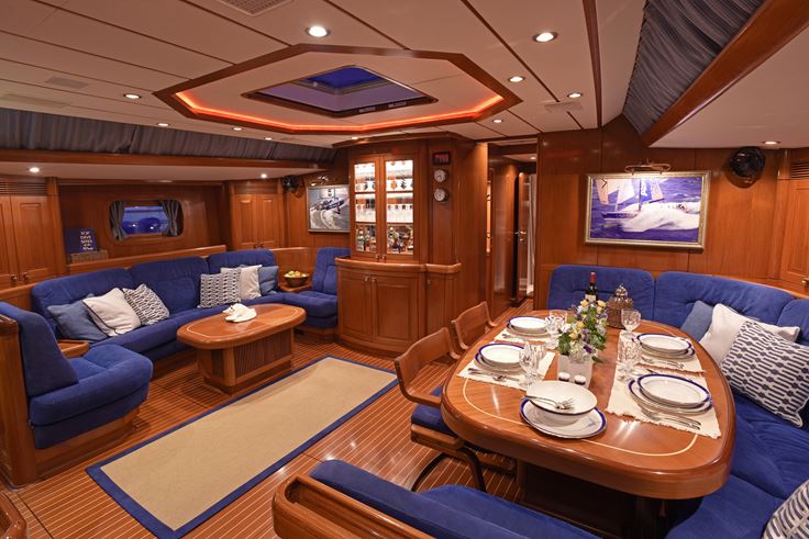 Swan 77 - CYGNUS MONTANUS II - The cozy main saloon is voluminous with two distinct and inviting seating areas including, if desired, the most formal of dining