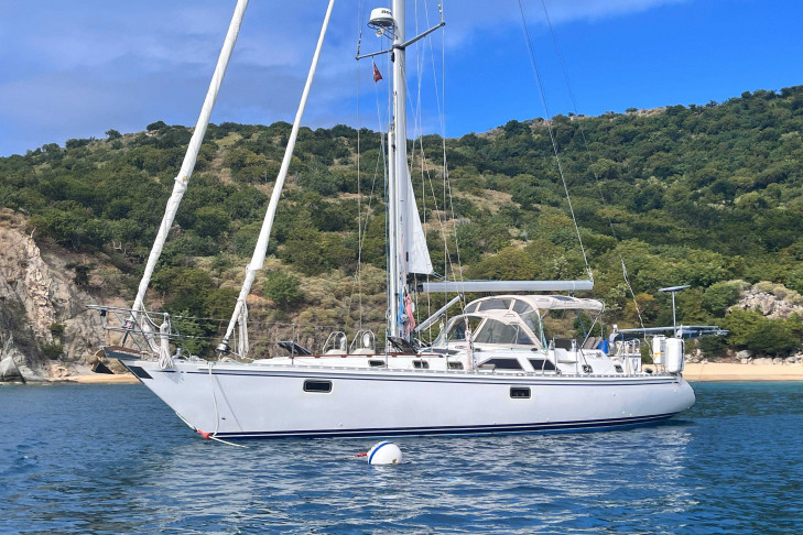 Hylas 49 ARCADIA for sale with Yeoman Yachts